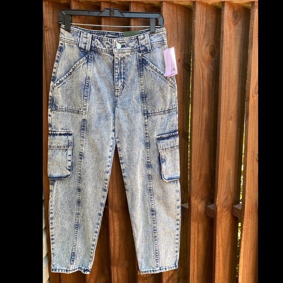 acid wash cargo jeans